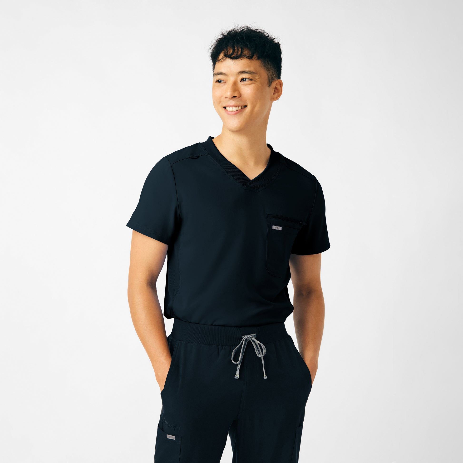 LT111-BLK-XS